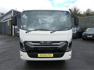 Isuzu NPR 7.5TON Automatic - Image 2