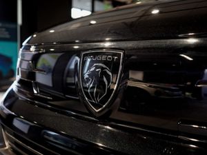 2025 Peugeot Partner 1.5 BlueHDi Manual - Image 3