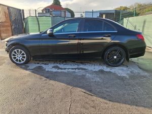 2016 Mercedes C-Class  220C  2.2 Diesel - Image 2