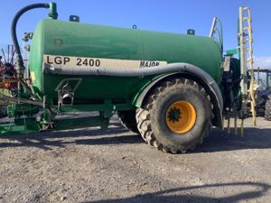 Used Major 2400 tanker with Dribble bar - Image 2