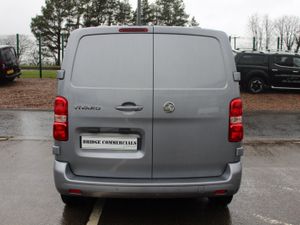 2022 Vauxhall Vivaro 2900 L1H1 Sportive - Image 4