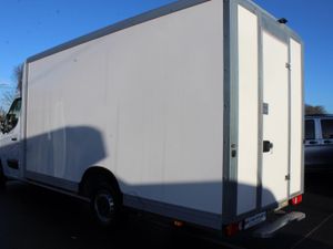 2023 Renault Master LL35 Luton Low Loader - Image 4