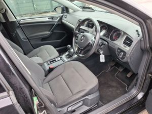2015 Volkswagen Golf 1.6 Tdi.Light Damage - Image 3