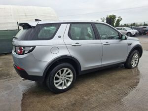 182 Land-rover Discovery  Sport  7 seater Auto - Image 4