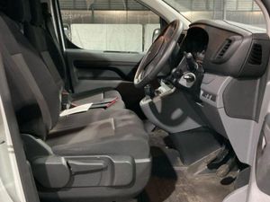2022 Citroen Dispatch Panel Van - Image 4