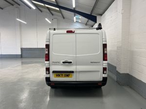 2021 Renault Trafic Panel Van - Image 4
