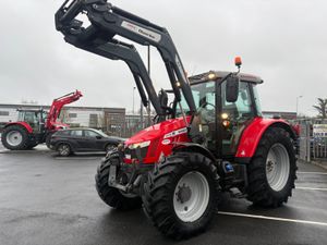 Massey Ferguson 5712s - Image 3