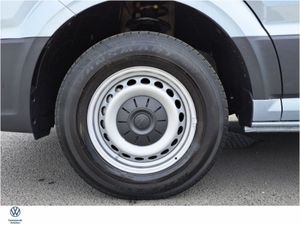 Volkswagen Crafter Trendline 35 LWB 177BHP AUTO - Image 4