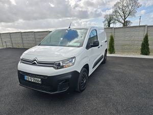212 Citroen Berlingo  Diesel 3 seater Doe Tax - Image 3