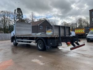 2016 Mercedes Arocs 1824 4x2 Flatbed - Image 4