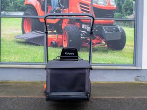 2022 Kubota G21eLD Lawnmower - Image 2