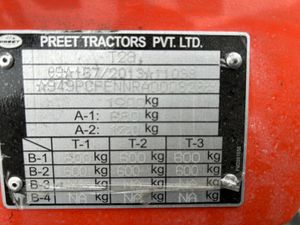 New Avenger 26 Compact Tractor - Image 3