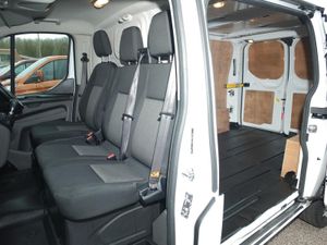 2023 Ford Transit Custom Panel Van - Image 3