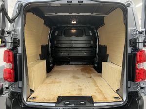 2023 Peugeot Expert Panel Van - Image 2