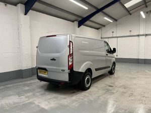 2022 Ford Transit Custom Panel Van - Image 4