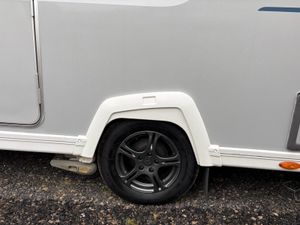 RARE Buccaneer 4 Berth Fixed Island Bed Caravan - Image 4