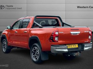 Toyota Hilux 2.8 D-4D Invincible Auto 4WD Euro 6 ( - Image 4