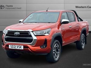 Toyota Hilux 2.8 D-4D Invincible Auto 4WD Euro 6 ( - Image 3