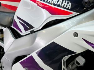 1997 Yamaha FZR 600 / YZF600 - Image 3