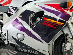 1997 Yamaha FZR 600 / YZF600 - Image 2