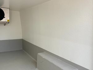 2021 Renault Trafic Refrigerated Van - Image 4