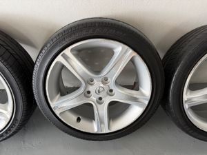 LEXUS IS200 SPORT ALLOYS - Image 3
