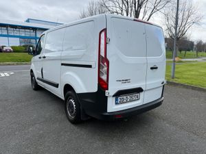 Ford Transit Custom 2020 INCLUDES VAT - Image 4