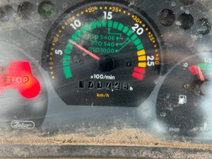 2007 Zetor 6441 with Loader - Image 4