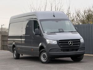 Mercedes-Benz Sprinter 3.5 H2 PRO VAN AUTOMATIC - Image 2