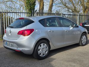2013 VAUXHALL ASTRA - Image 3