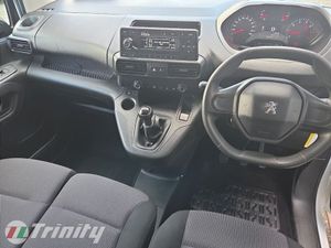 Peugeot Partner **LOW MILEAGE ** VAT INVOICE ** PA - Image 2