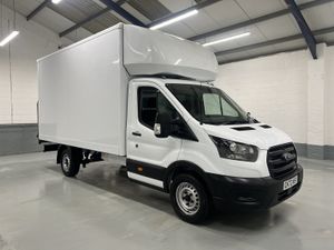 2022 Ford Transit Luton Box Van - Image 4