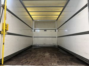 2022 Ford Transit Luton Box Van - Image 3