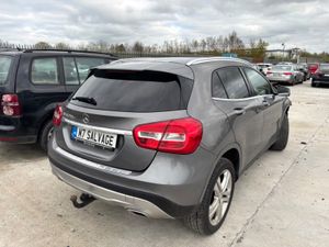 16 GLA 200d 2.1 Sport 140km Starts - Image 3