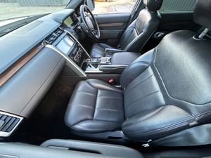 19 LANDROVER DISCOVERY 30D 7 Seater bodywork neede - Image 4