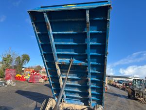 Fleming 12x7 Tipping Trailer - Image 3