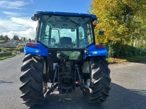 2009 Holland T5060 2wd - Image 4