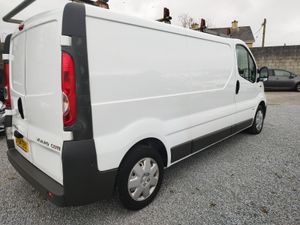 2014 Vauxhall Vivaro 2.0 cdti lwb - Image 4