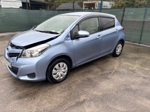 2013 Toyota Vitz automatic - Image 2
