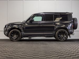 2023 Defender 110 S D250 2 Seat Commercial - Image 3