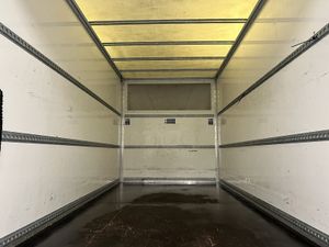 2022 Ford Transit Luton Box Van - Image 3