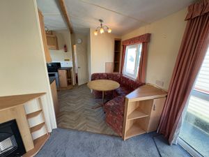 3 bedroom Mobile Home, Double Glazed - Image 4