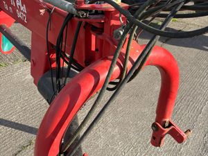 2015 Kverneland Rake - Image 3