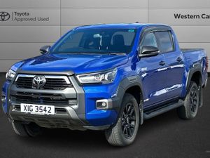 Toyota Hilux 2.8 D-4D Invincible X Auto 4WD Euro 6 - Image 3