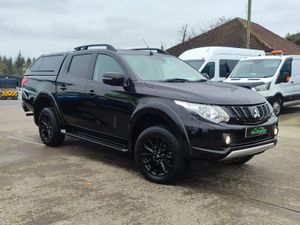 MITSUBISHI L200 CREWCAB BARBARIAN MODEL 2018 - Image 2