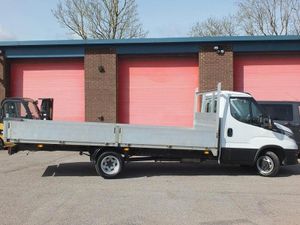 VB - 2021 Iveco Daily Dropside Van - Image 4