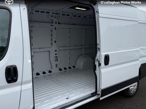 Toyota Proace Proace Max GX 140hp - Image 4