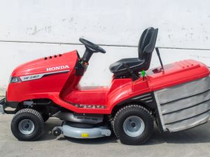 Honda HF 2417 Lawnmower - Image 3