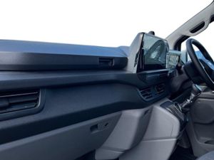 Ford Transit Custom 320 Limited L2 LWB FWD 2.0 Eco - Image 3