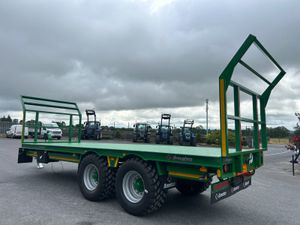 Broughan 24ft Bale Trailer - Image 4